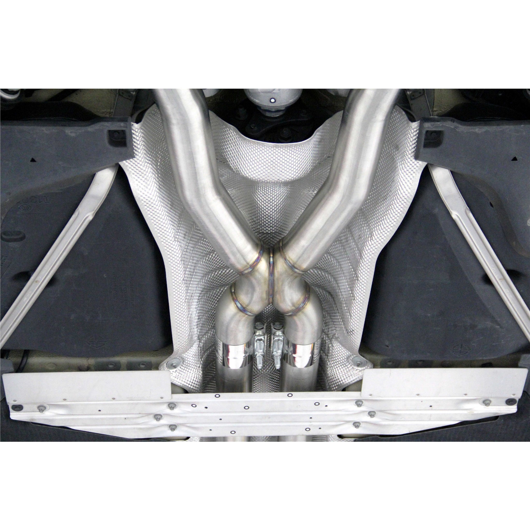 Dinan M550I MIDDLE EXHAUST