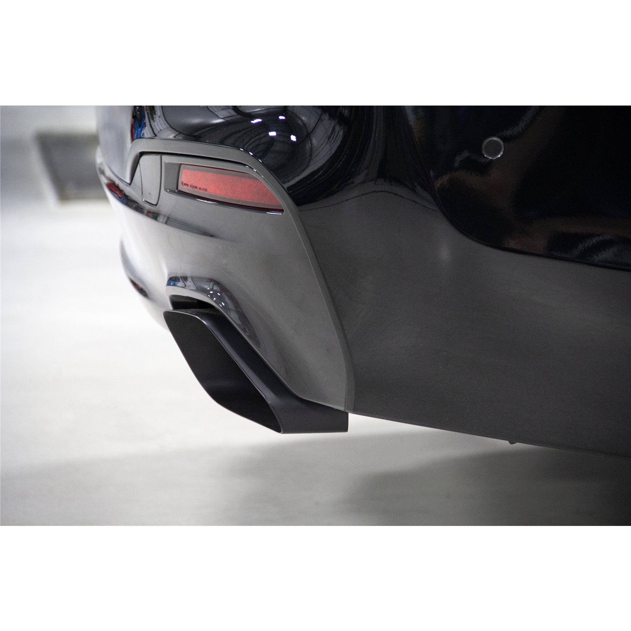 Dinan FREEFLOW EXHAUST G30 540i; BLACK
