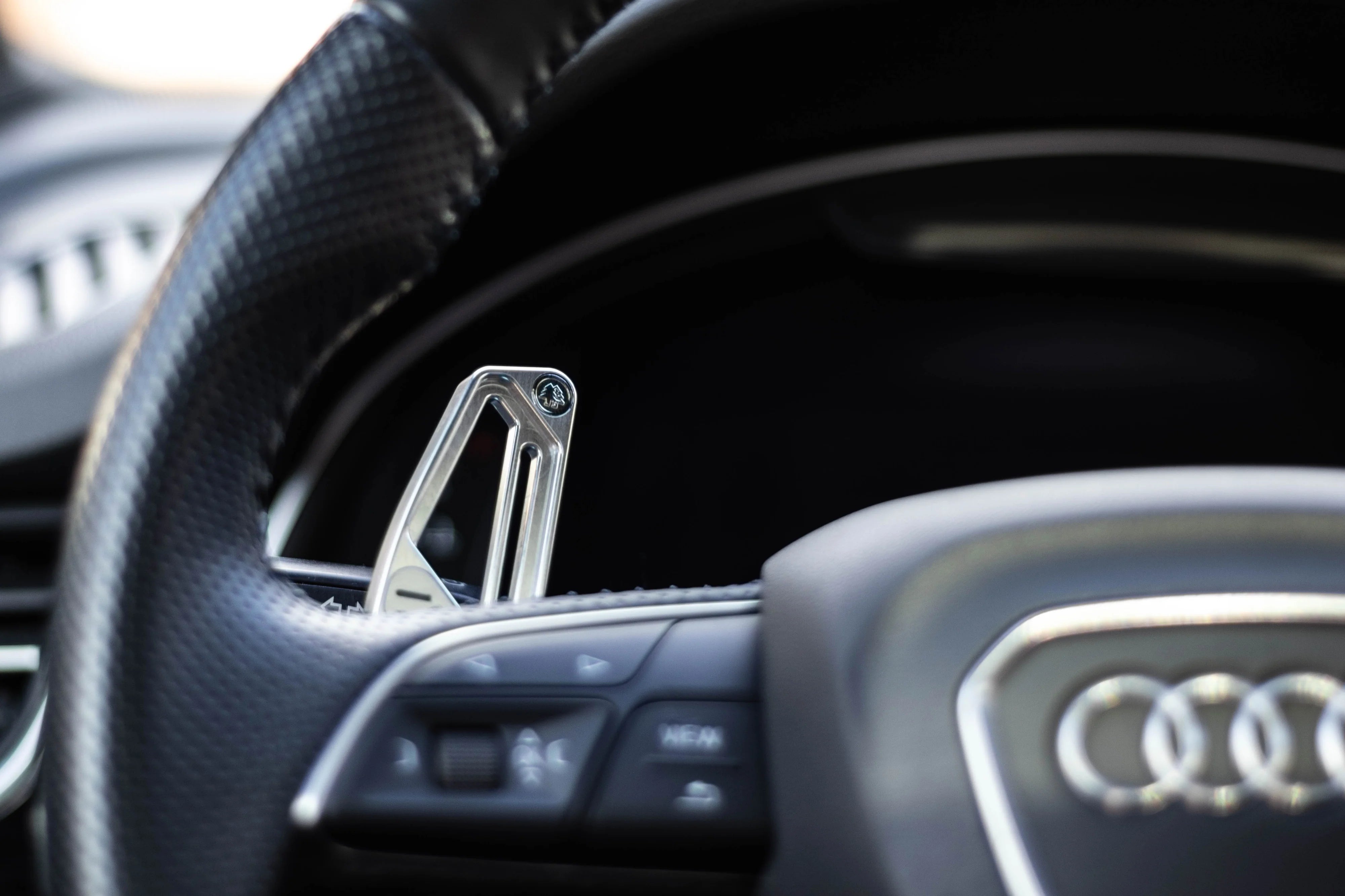 BFI Complete Replacement Shift Paddles - Audi B9 A4, 8Y A3/S3, F3 Q3, 80A Q5/SQ5, 4M Q7/SQ7/Q8/SQ8