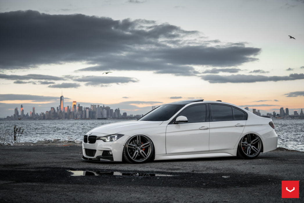 Vossen Custom Built Hybrid Forged HF-1 Wheel