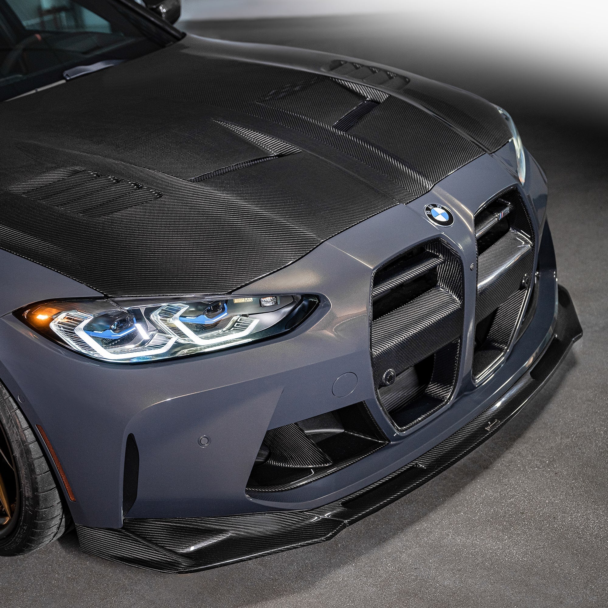 Vorsteiner - BMW G8X M3 | M4 GTS-V Carbon Fiber Aero Bonnet