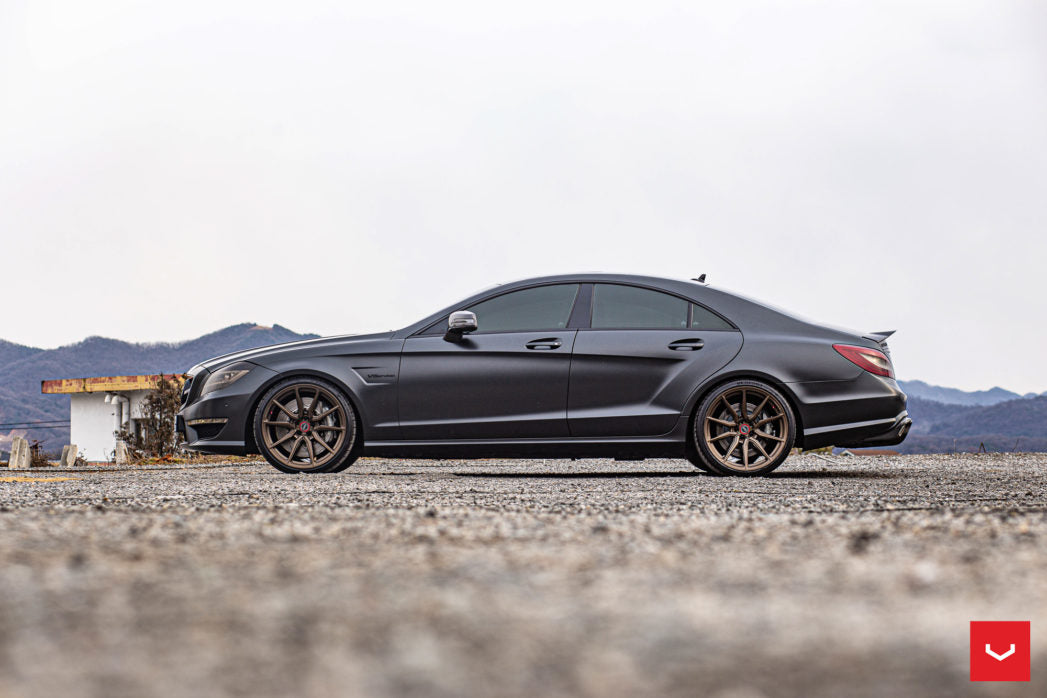 Vossen Custom Built Hybrid Forged HF-3 Wheel