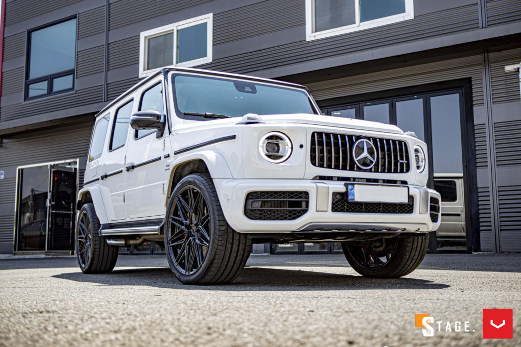 Vossen Custom Built Hybrid Forged HF-7 Wheel