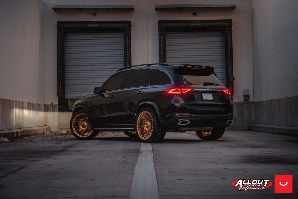 Vossen Custom Built Series 17 Forged S17-16 Wheel