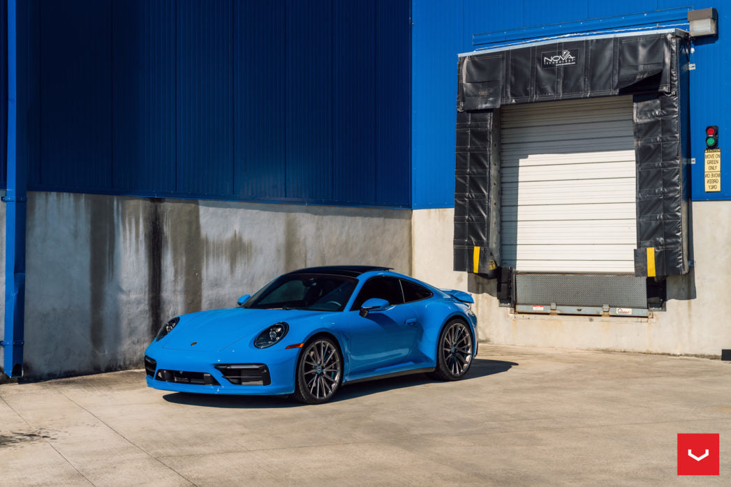 Vossen Custom Built Hybrid Forged HF-4T Wheel