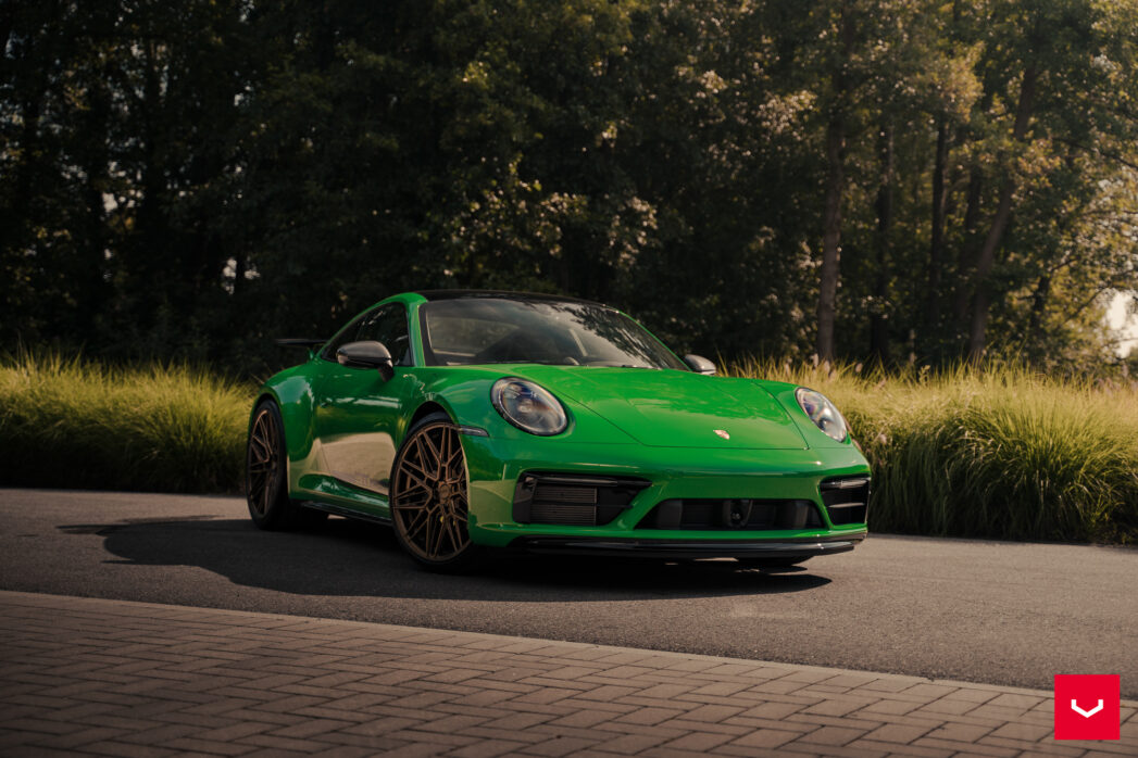 Vossen Custom Built Hybrid Forged HF-7 Wheel