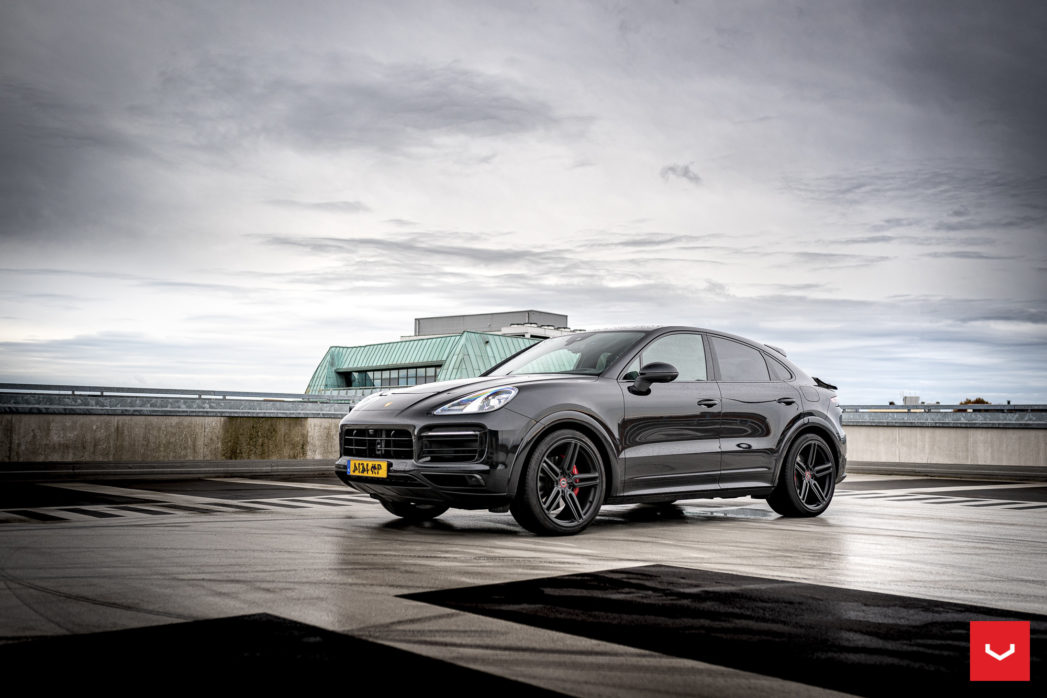 Vossen Custom Built Hybrid Forged HF-1 Wheel