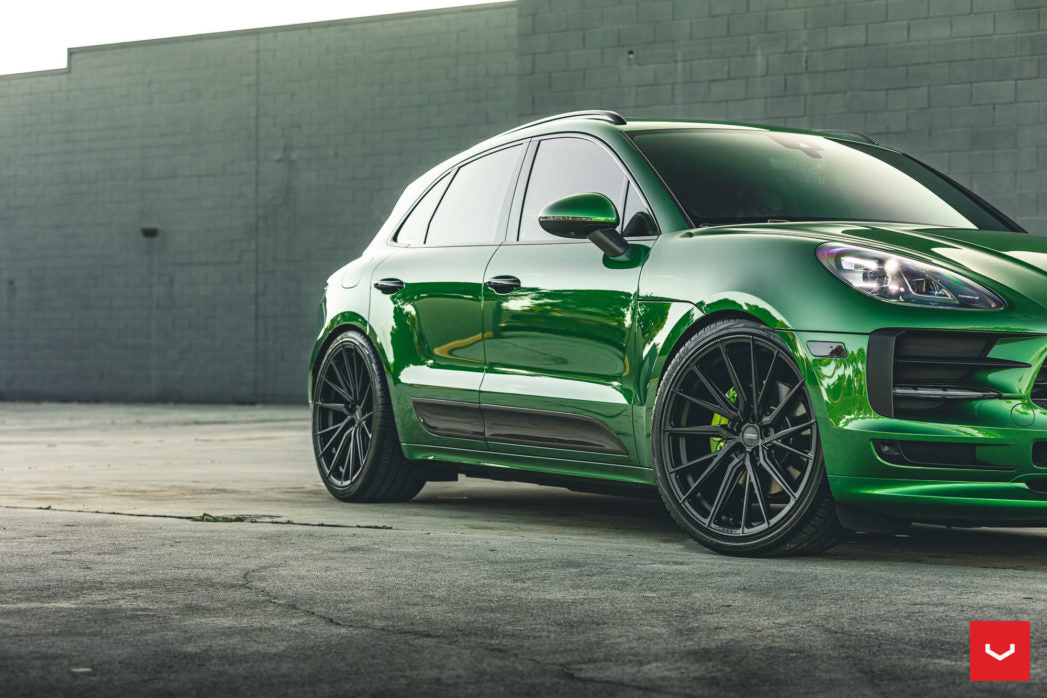 Vossen Custom Built Hybrid Forged HF-4T Wheel