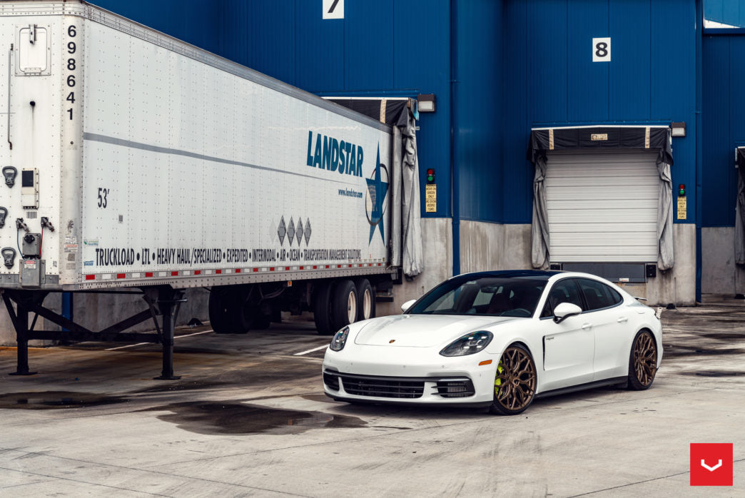 Vossen Custom Built Hybrid Forged HF-2 Wheel