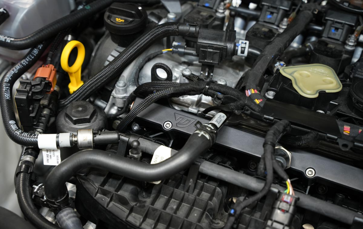 Unitronic MPI Fuel Rail Upgrade Kit For 2.0TSI EA888 EVO4