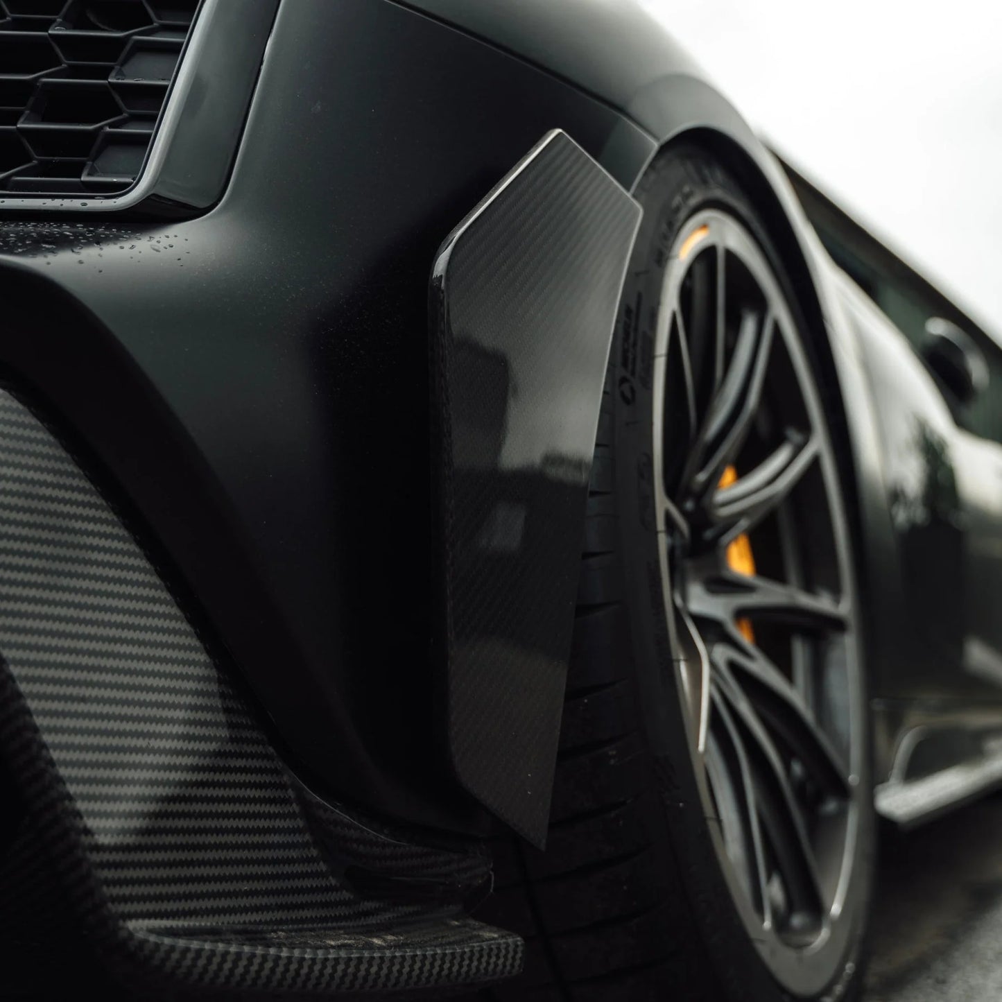 TRE Audi R8 4S Pre-Preg Carbon Fiber Rear Bumper Canards by TRE (2016-2021)