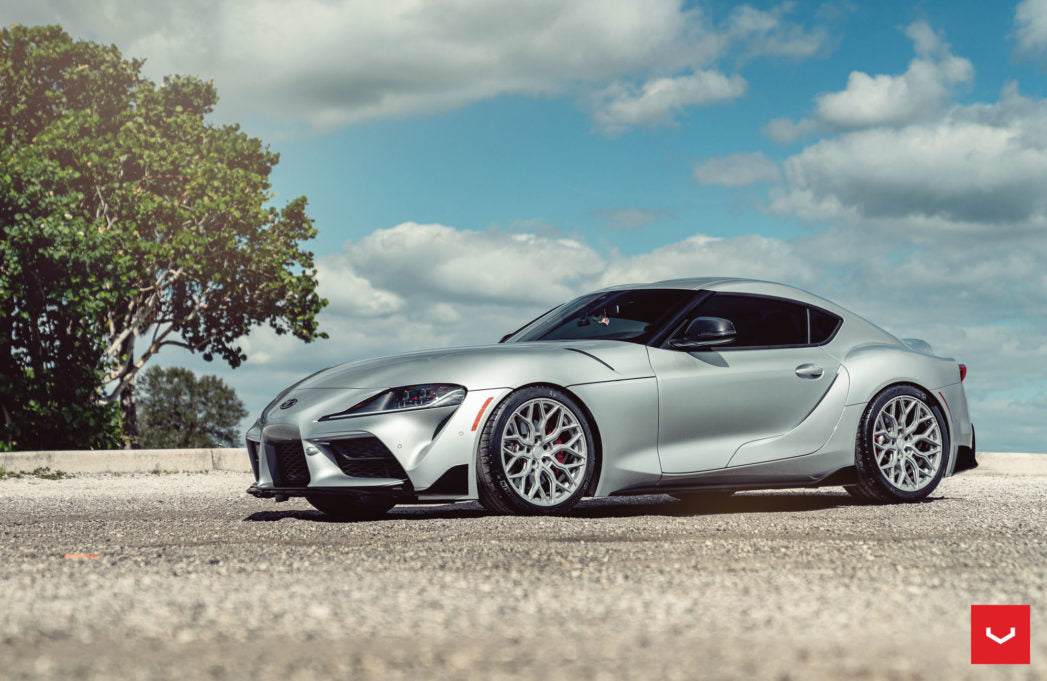 Vossen Custom Built Hybrid Forged HF-2 Wheel