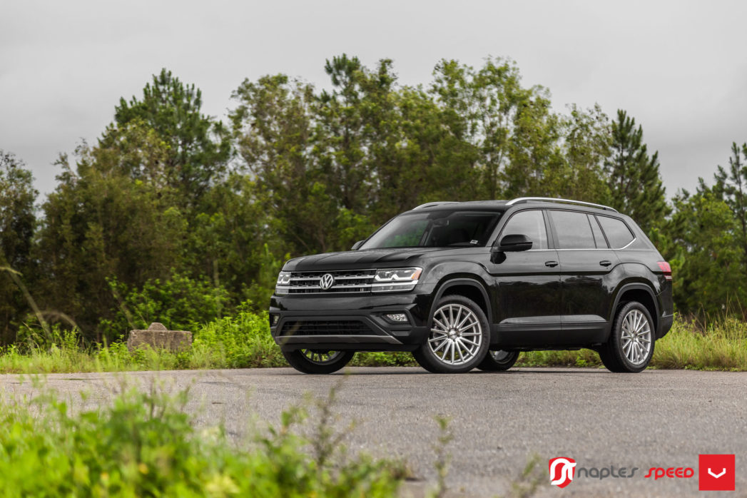 Vossen Custom Built Hybrid Forged VFS2 Wheel