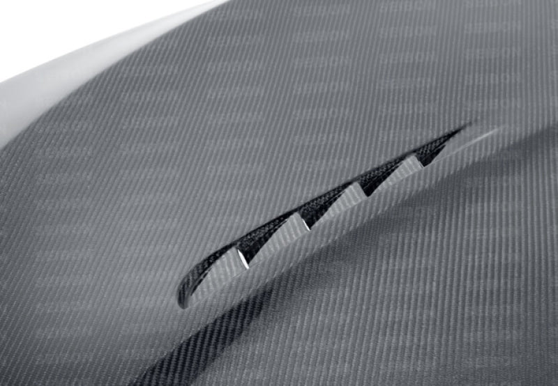 SEIBON BT-Style Carbon Fiber Hood F10