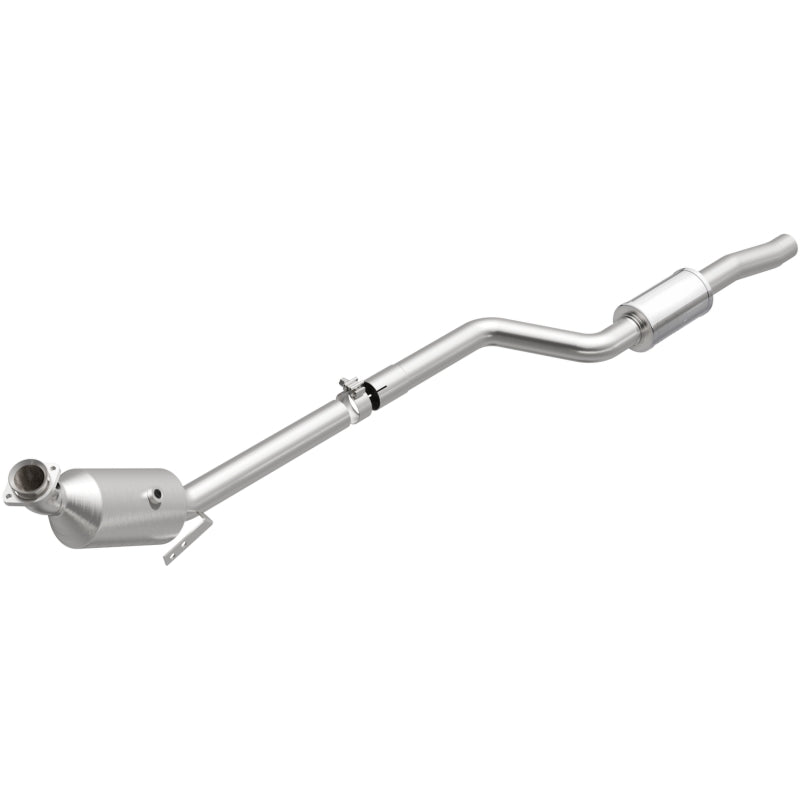 Magnaflow 11-12 Mercedes-Benz C300 3.0L OEM Grade Direct Fit Catalytic Converter - OE PN(s) 204 490 74 20