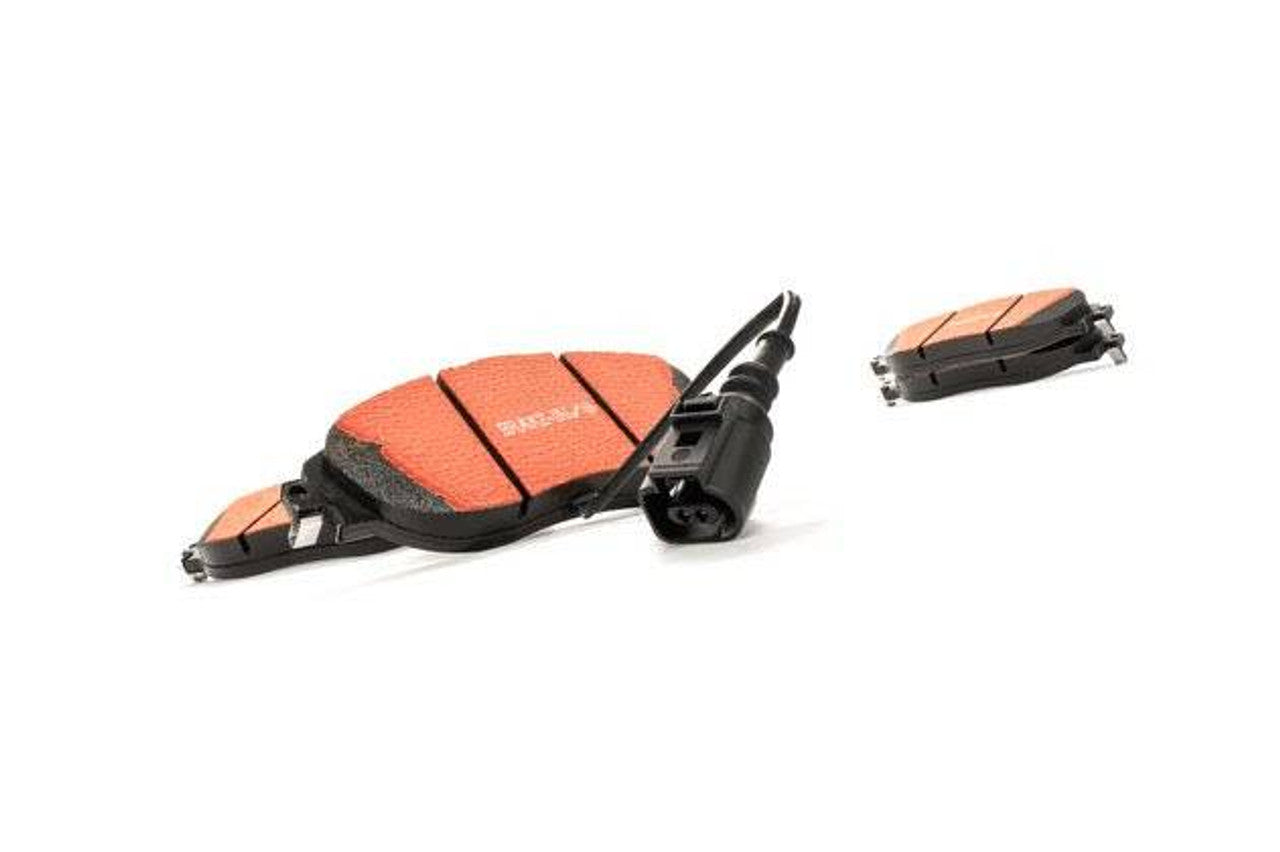 Racingline RP700 Performance Front Brake Pads - 340mm x 30mm Golf R/GTI With Electric Handbrake Vented Disks