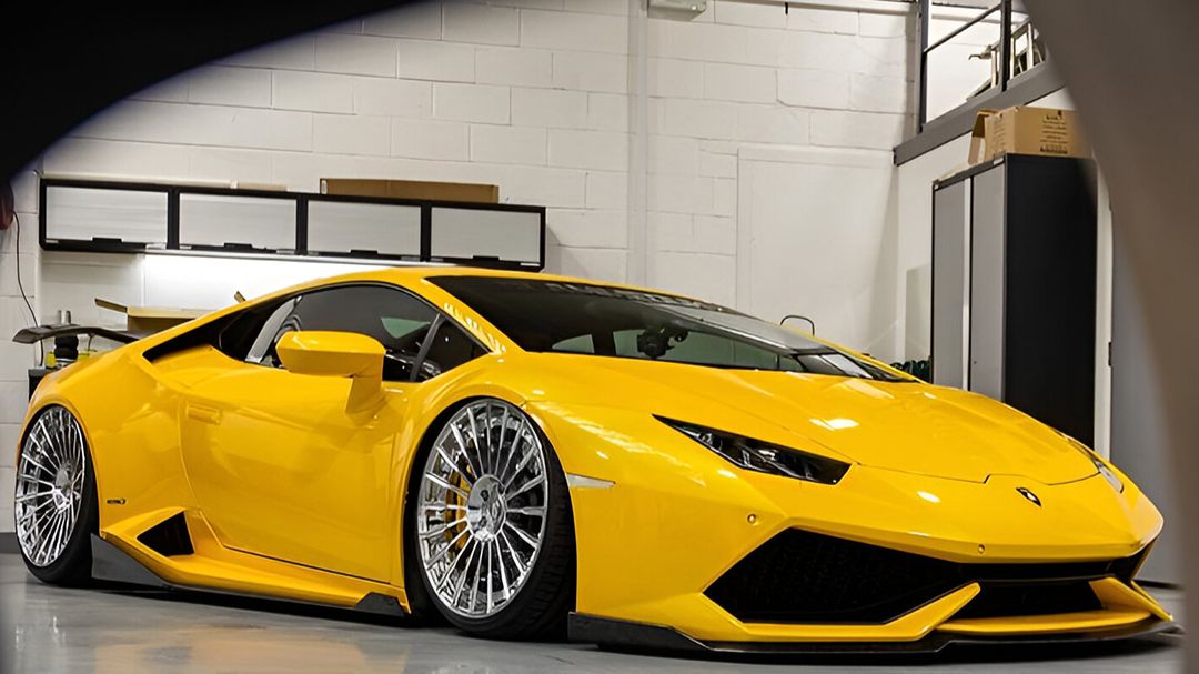 Urban Automotive Lamborghini Huracan LP Visual Carbon Fiber Aero Program