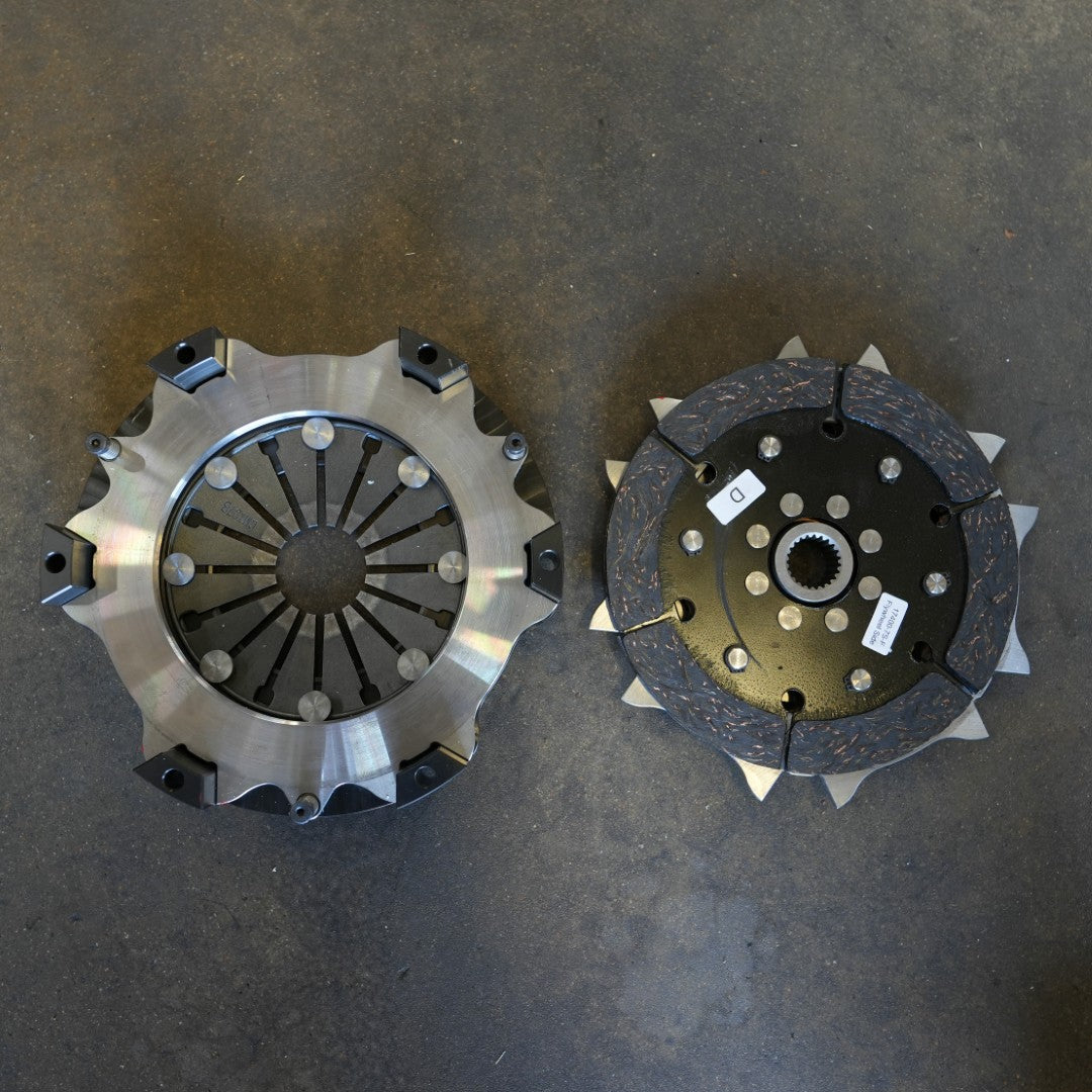 Clutch Masters 2015 VW GTI 2.0T MK7 6spd 4cyl 725 Series Street Disc Kit (Needs FW-375-TDS) - Scratch & Dent Parts