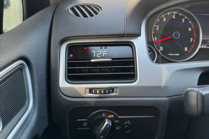 P3 Gauge Red / White - VW Touareg