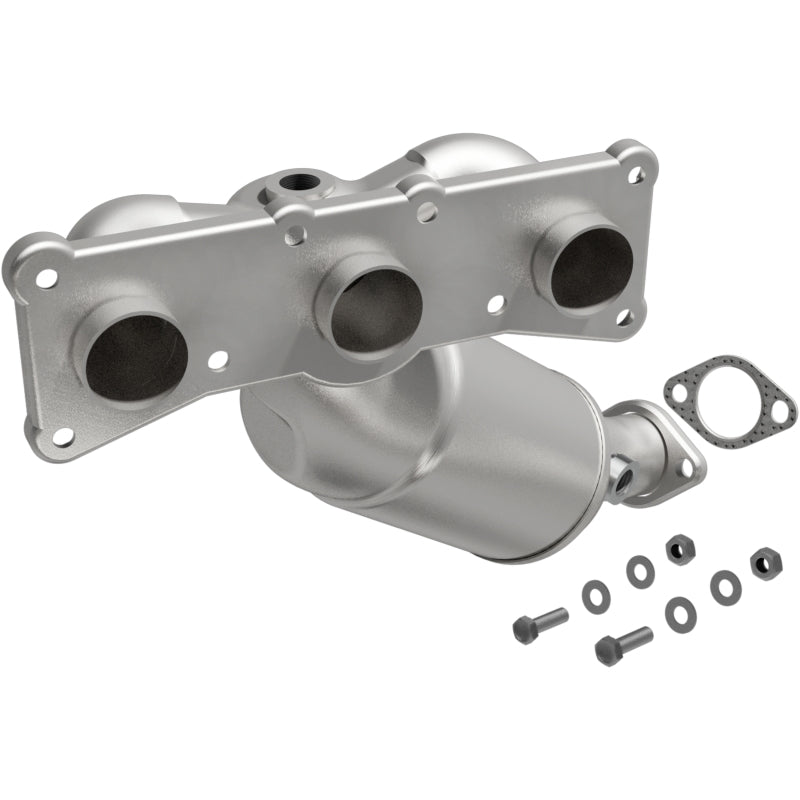 Magnaflow California Converter Direct Fit 07-13 BMW 328i L6 3.0LGAS 3.75in Inlet 4in Outlet 2in Dia