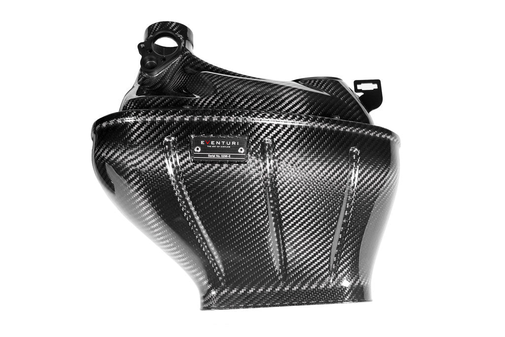 Eventuri Mercedes W465 G63 AMG Black Carbon Intake System