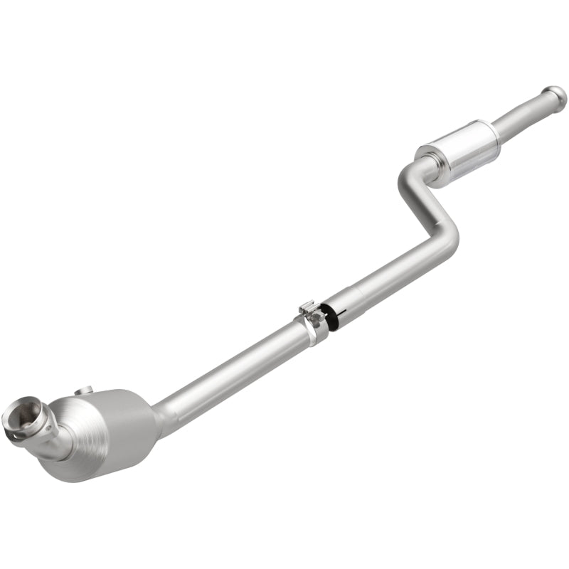 Magnaflow 11-12 Mercedes-Benz C300 3.0L OEM Grade Direct Fit Catalytic Converter - OE PN(s) 204 490 73 20