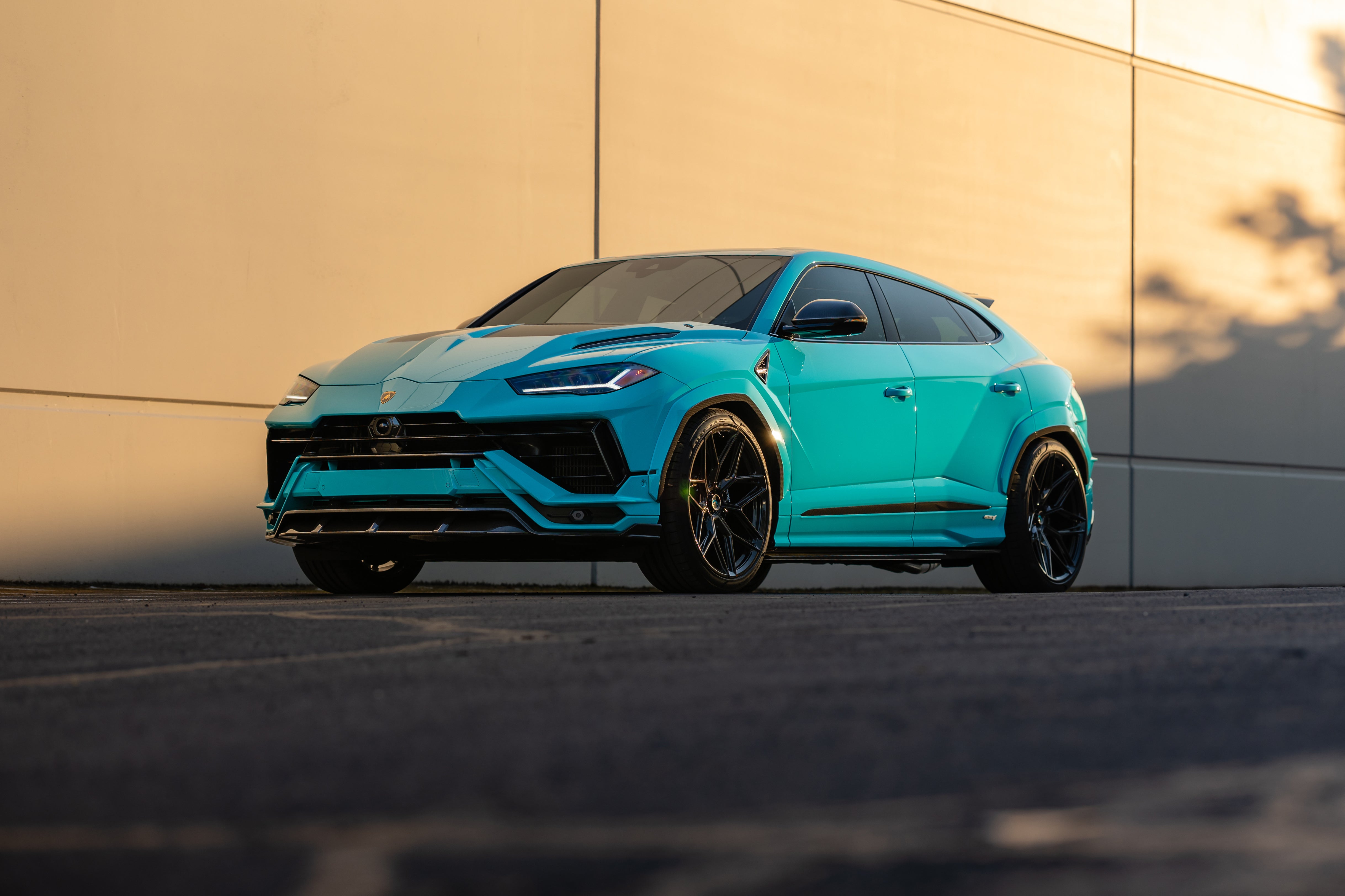Urban Automotive Lamborghini Urus S Extended VCF Carbon Fiber Widetrack Program