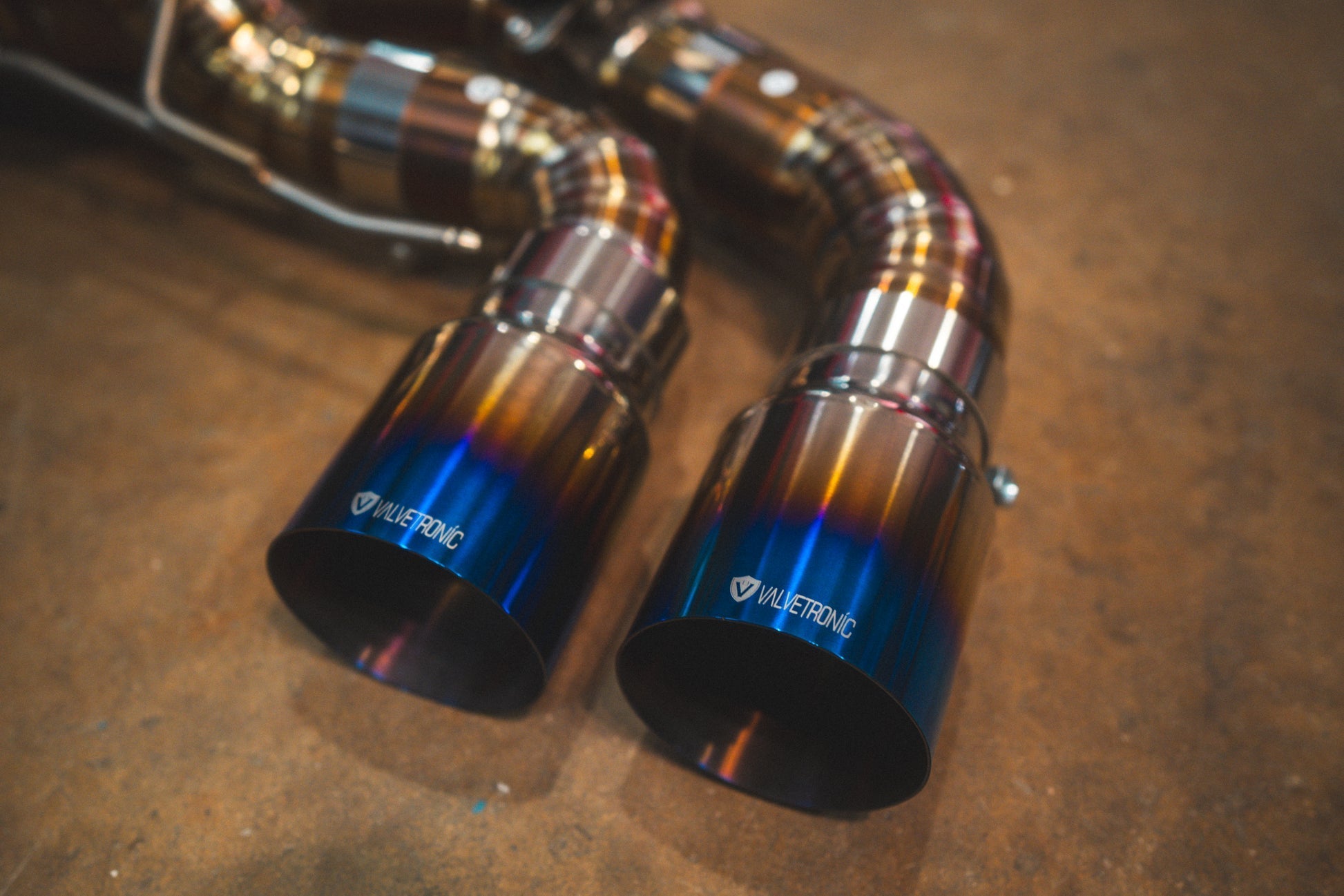 Valvetronic Designs - BMW F90 M5 Valved Sport Exhaust System Gold + Purple Burnt Titanium