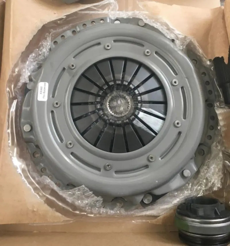 Ringer Racing Replacement Clutch Kit - Audi B8 A4/A5 2.0T (Stock Flywheel)