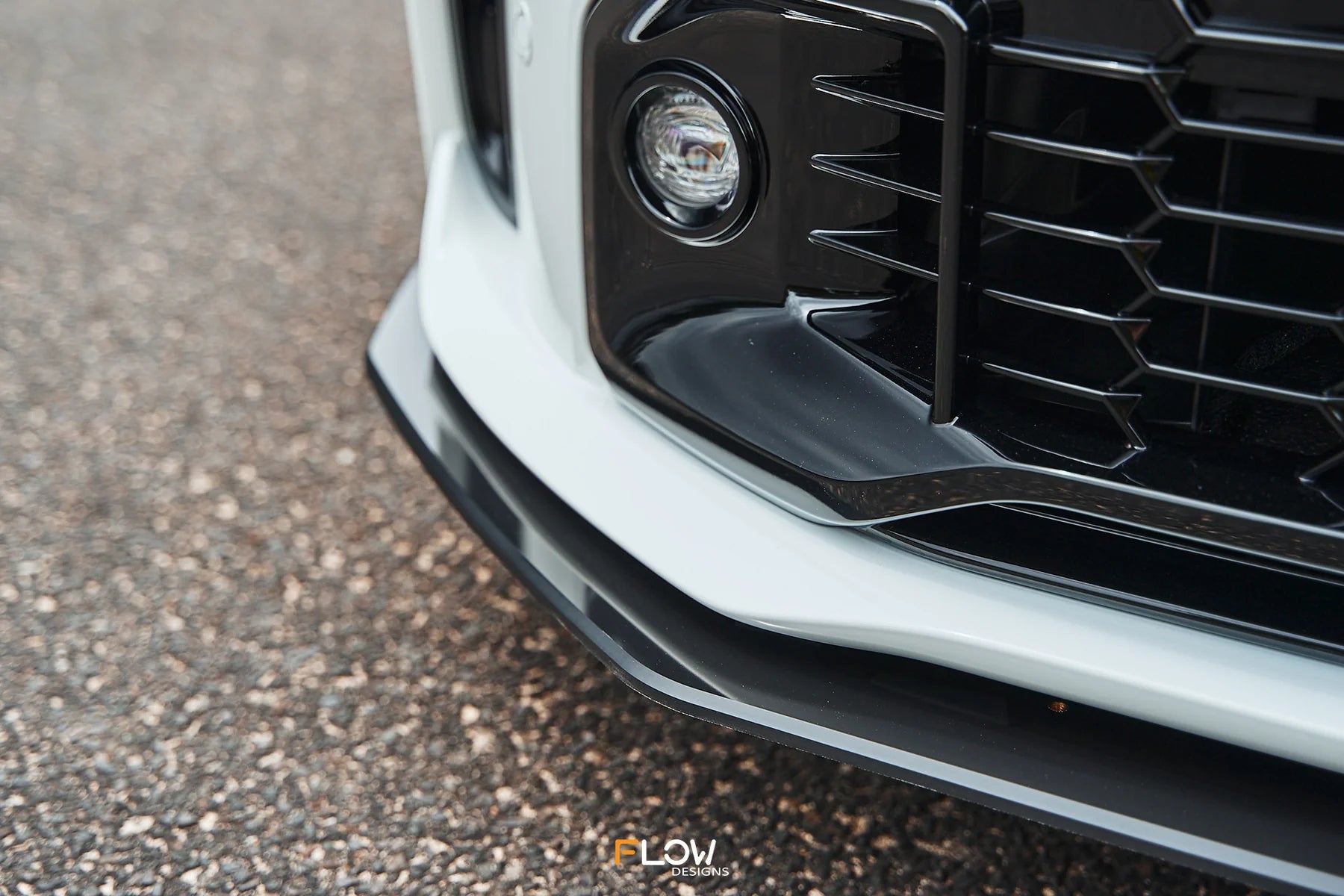 Flow Designs Full Lip Splitter Set Gloss Black - Toyota GR Corolla