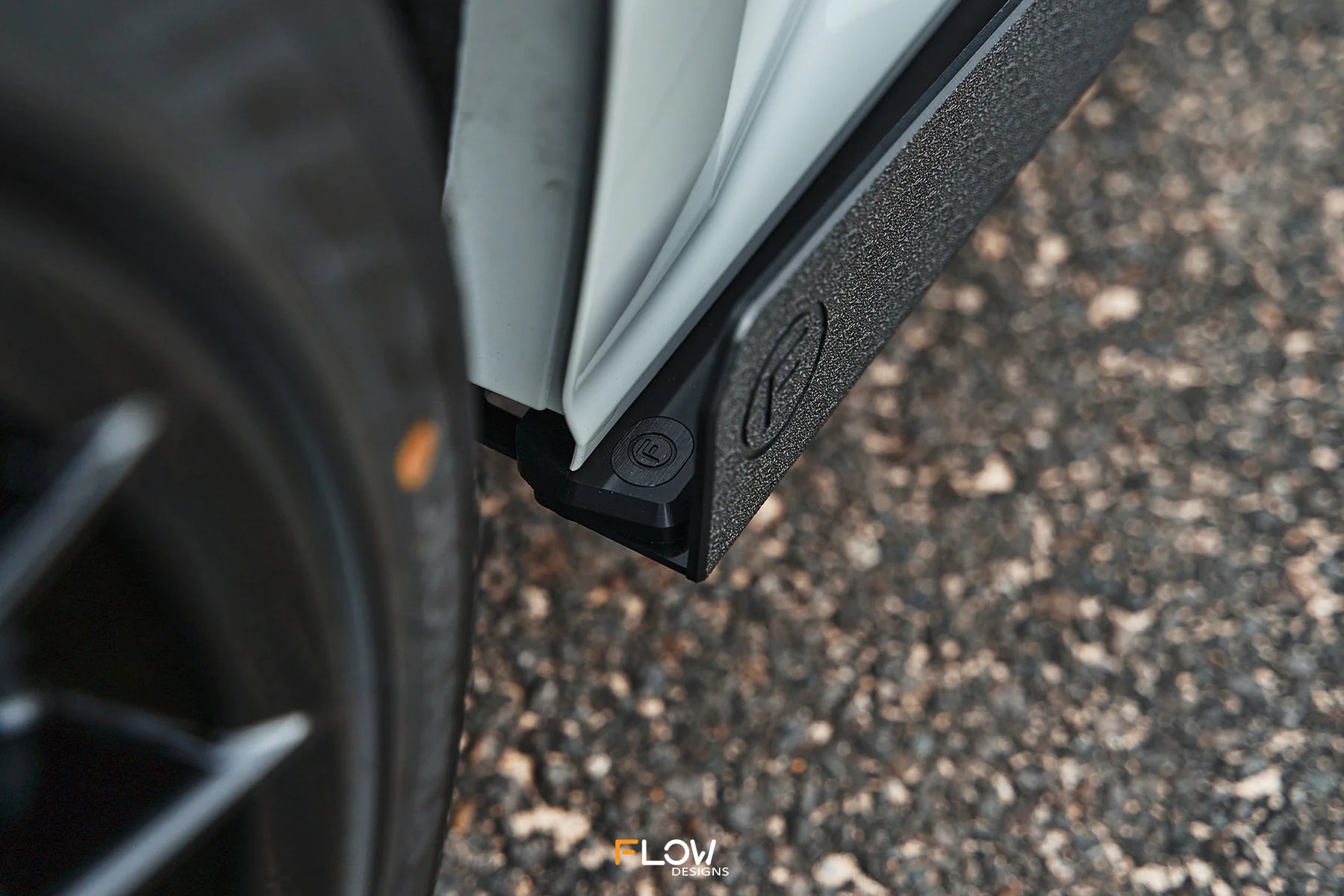 Flow Designs Full Lip Splitter Set Gloss Black - Toyota GR Corolla