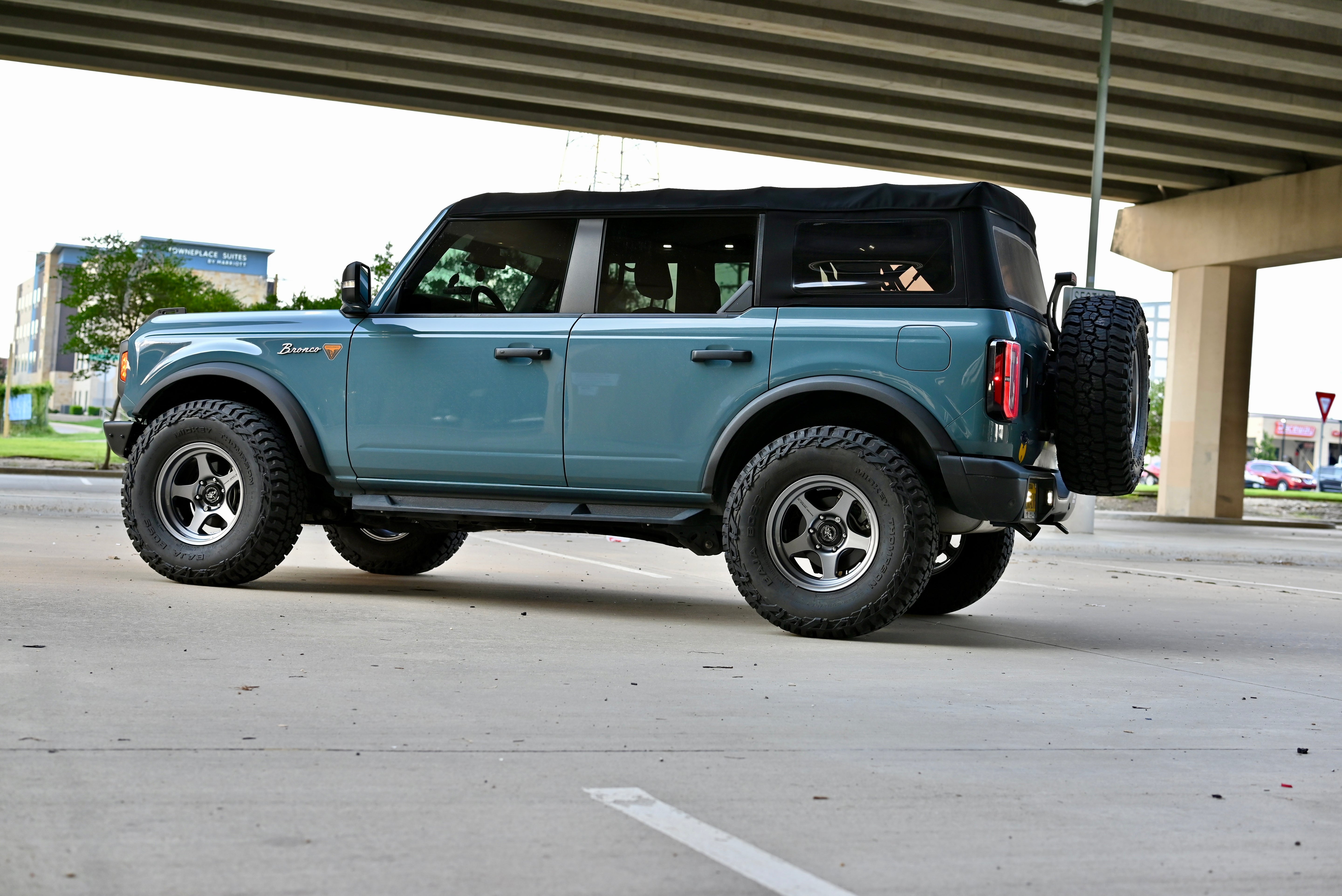 WedsSport Adventure Hase Spec-II Wheels