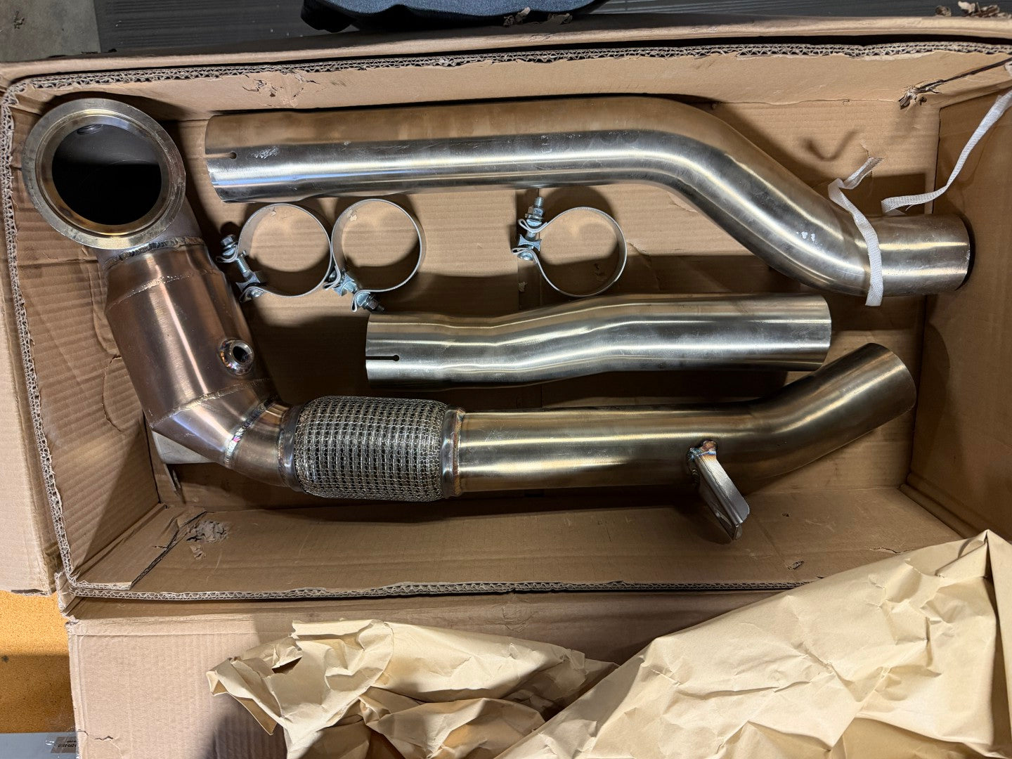 CTS Turbo 3.5" High-Flow Cat - MK8 Golf R and 8Y S3 - Scratch & Dent Parts