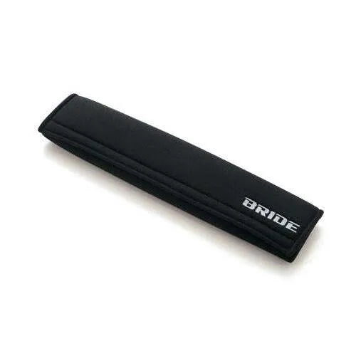 Cusco Bride Universal Seat Belt Protector - Black