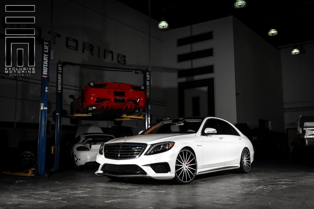 Vossen Custom Built Hybrid Forged VFS2 Wheel