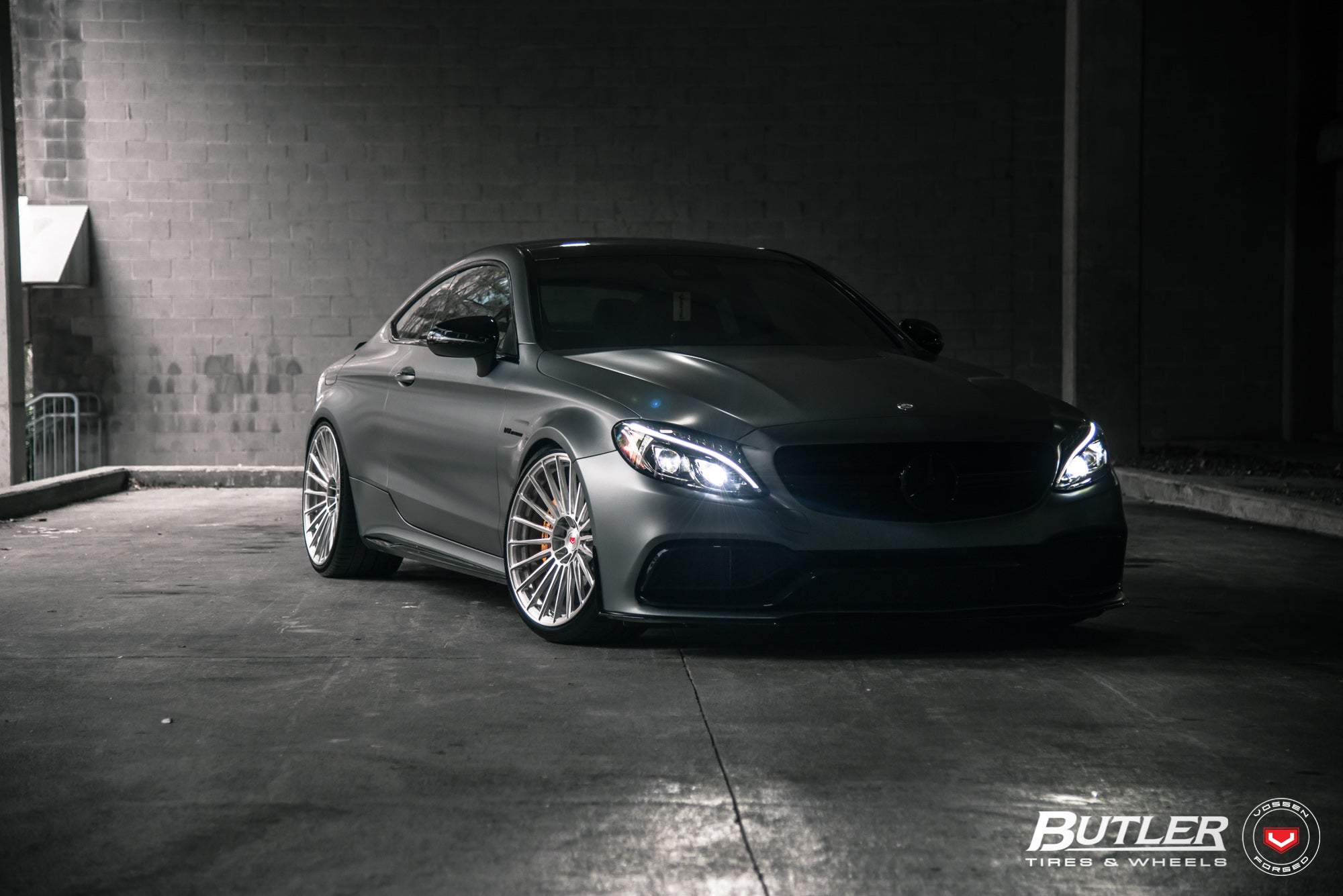 Vossen Custom Built Series 17 Forged S17-04 Wheel