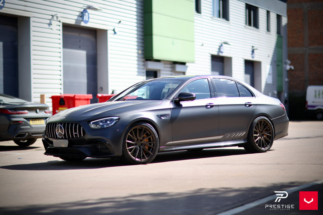 Vossen Custom Built Hybrid Forged HF-4T Wheel