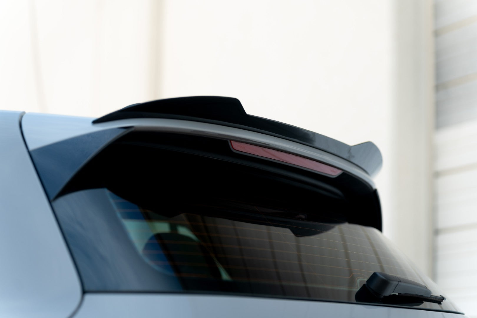 STRASSEWERK MK8/MK8.5 GTI Rear Spoiler Extension (2022+)