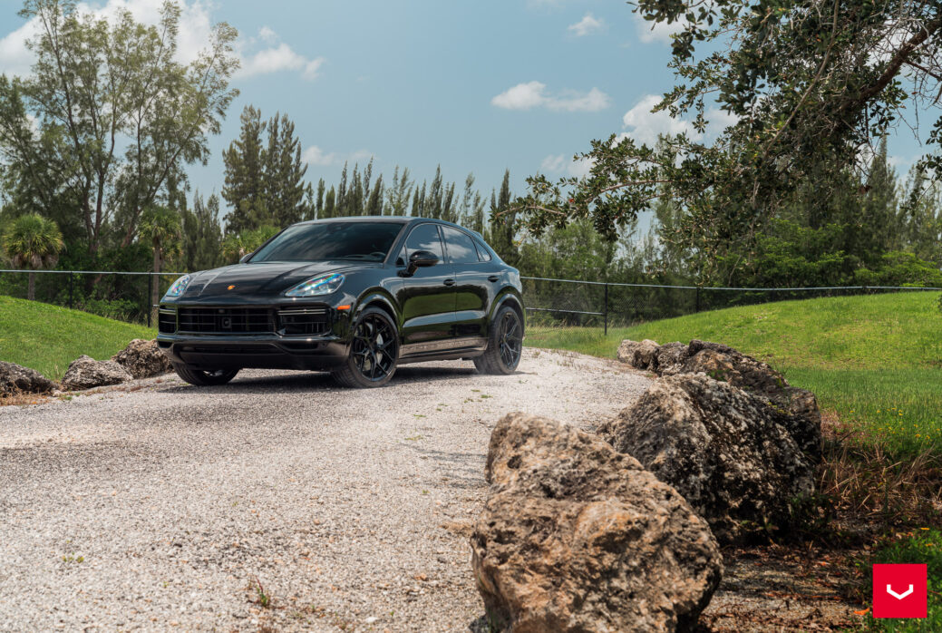 Vossen Custom Built Hybrid Forged HF-5 Wheel