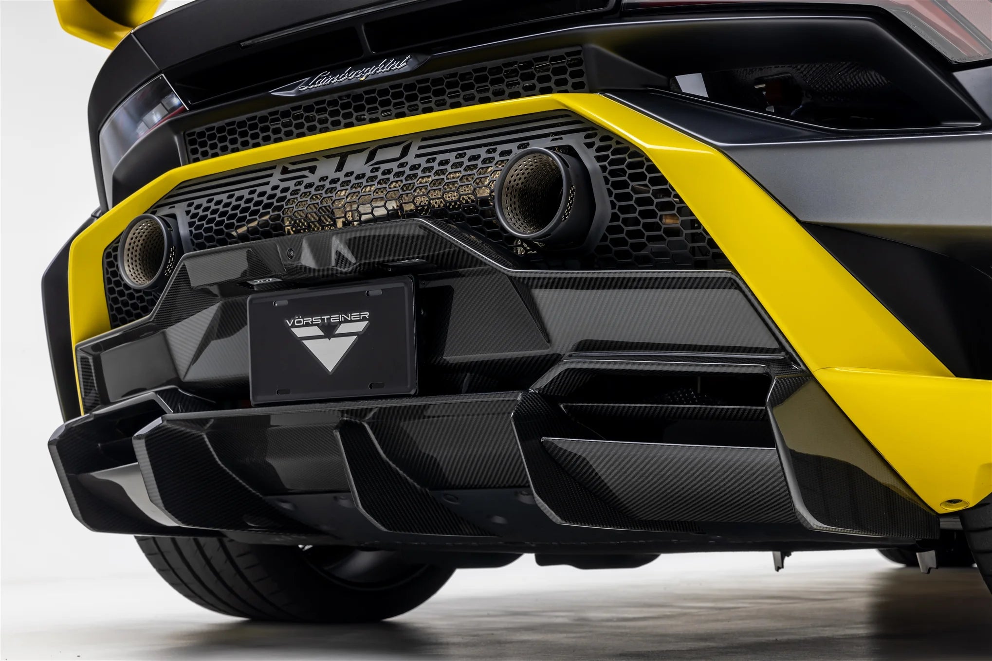 Vorsteiner - Lamborghini Huracan STO Rear Diffuser
