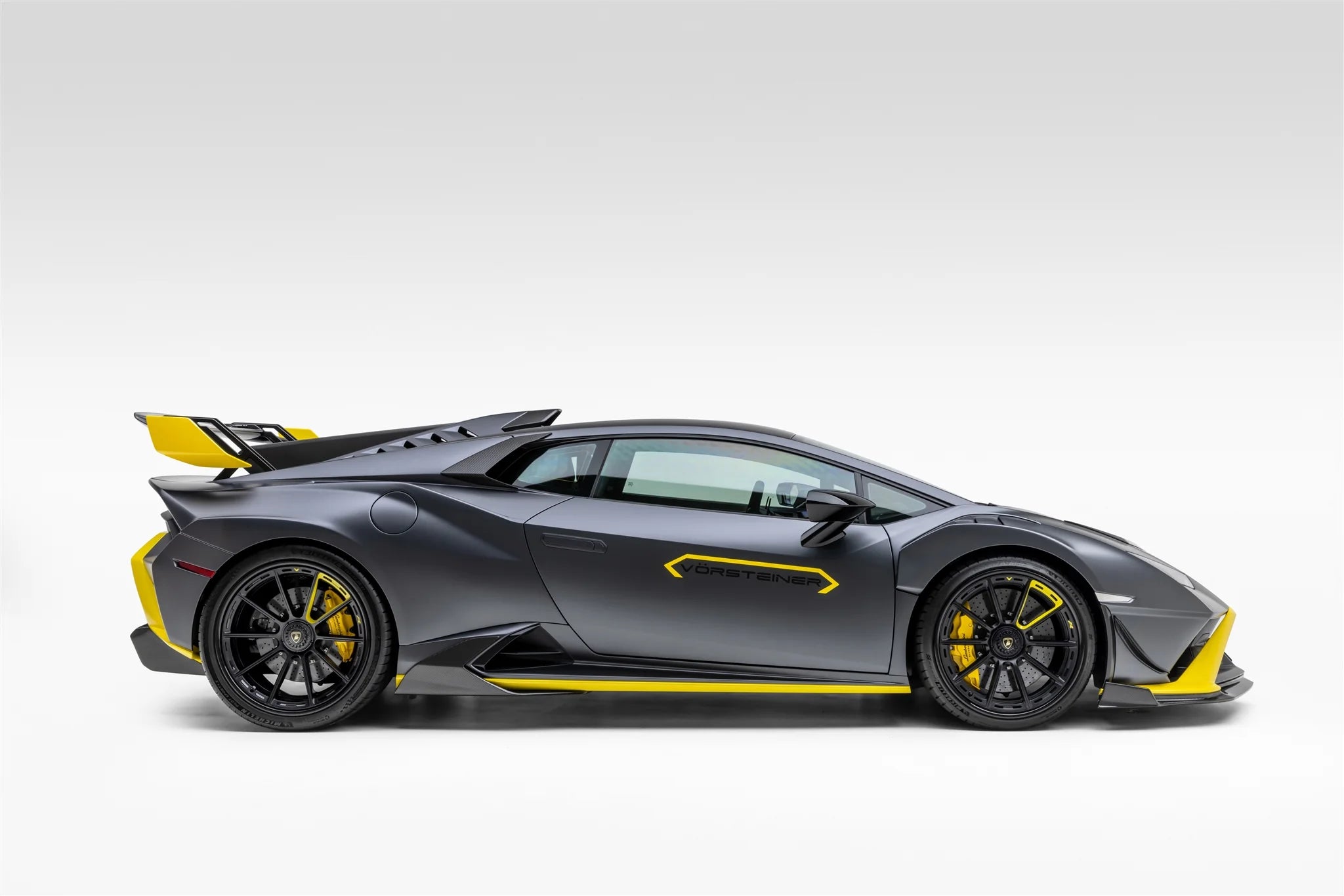Vorsteiner - Lamborghini Huracan STO Side Intakes