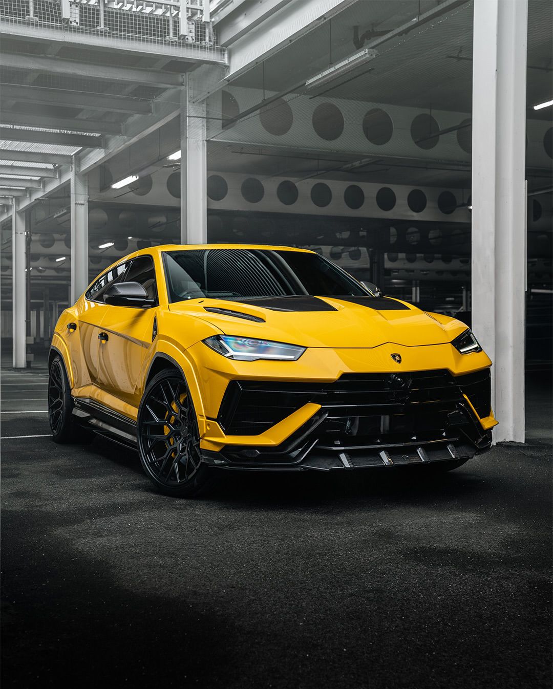 Urban Automotive Lamborghini Urus Performante Carbon Fiber Widetrack Program