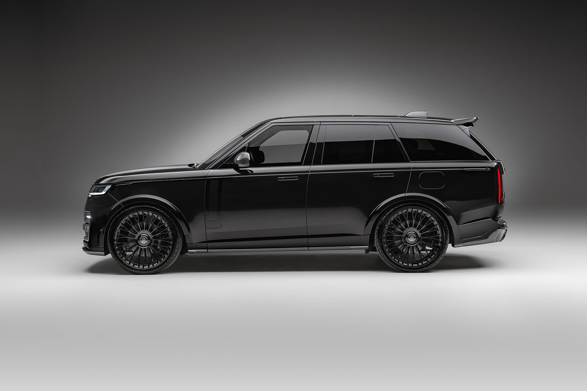 Urban Automotive Range Rover Full Size L460 Extended VCF Carbon Fiber Widetrack Program