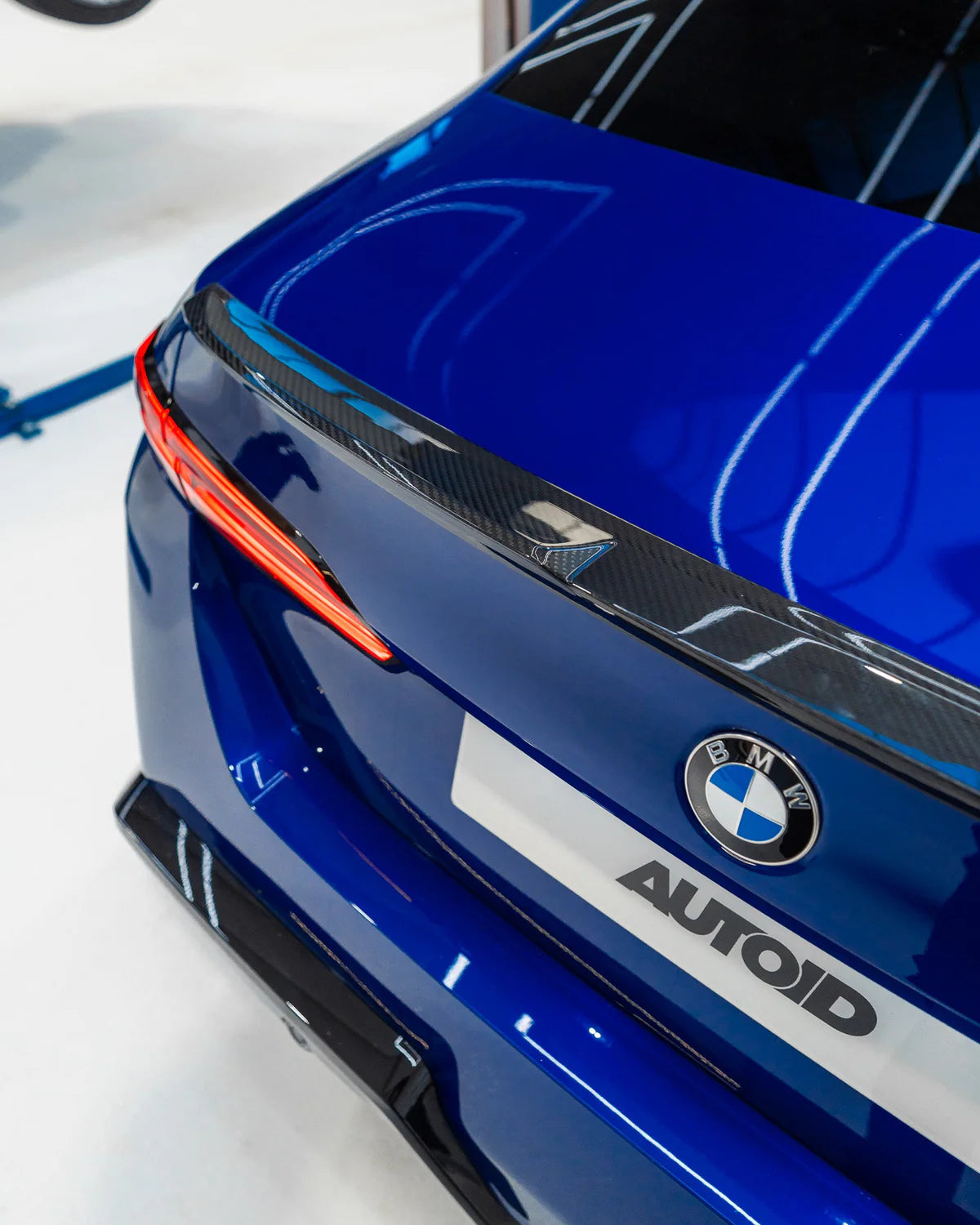 TRE Pre-Preg Carbon Fiber CS Rear Spoiler - BMW G60 5-Series & G90 M5