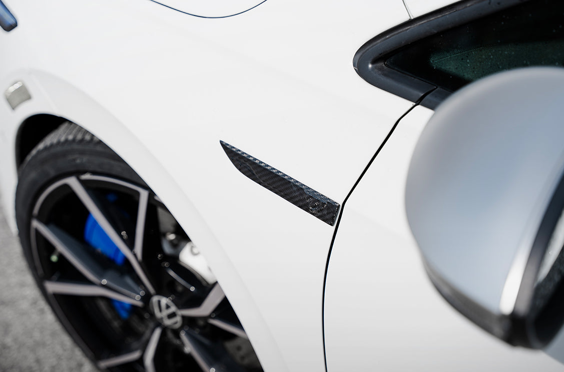 Unitronic Carbon Fiber Fender Badge Set - MK8 GTI/R