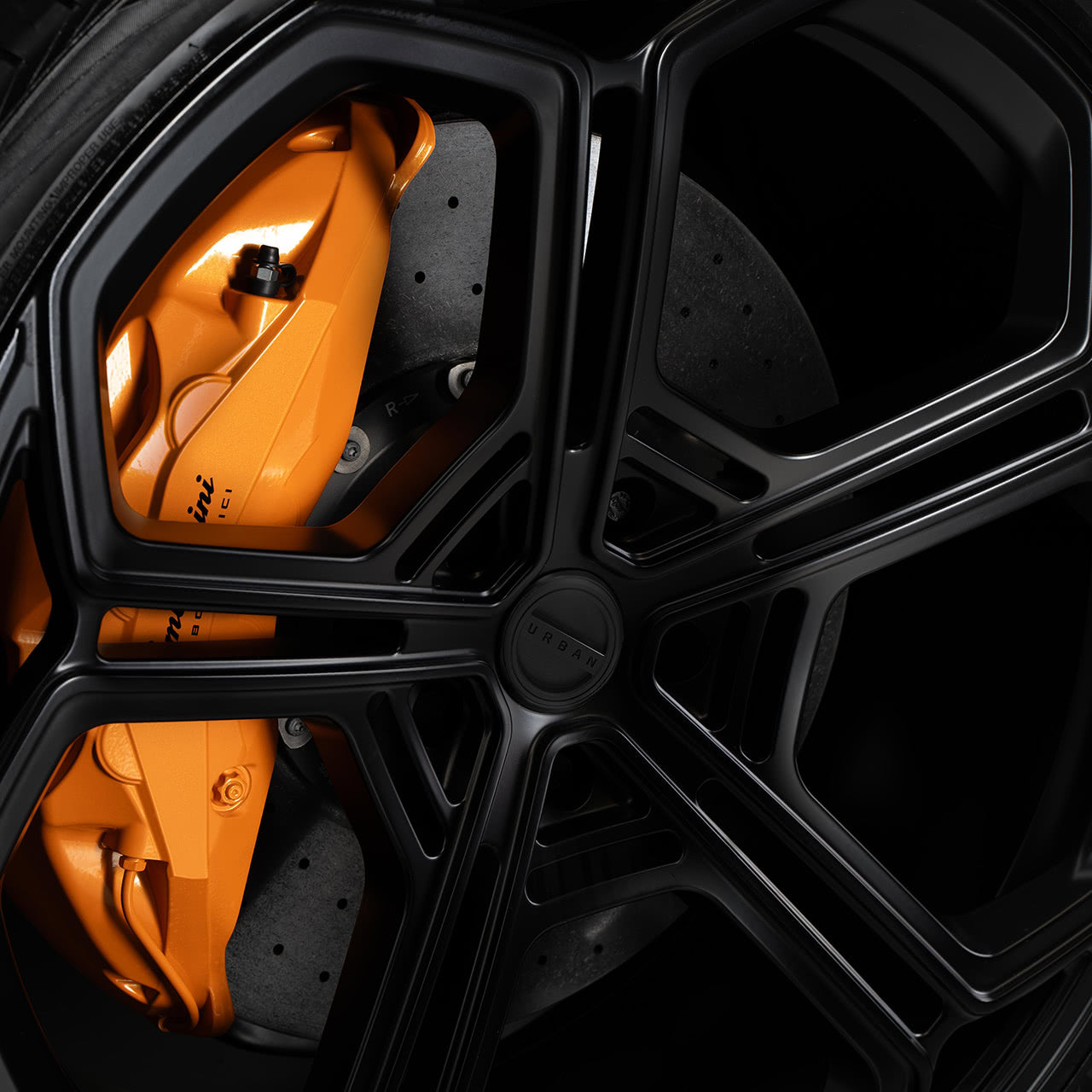 Urban Automotive Lamborghini Urus S Carbon Fiber Widetrack Program