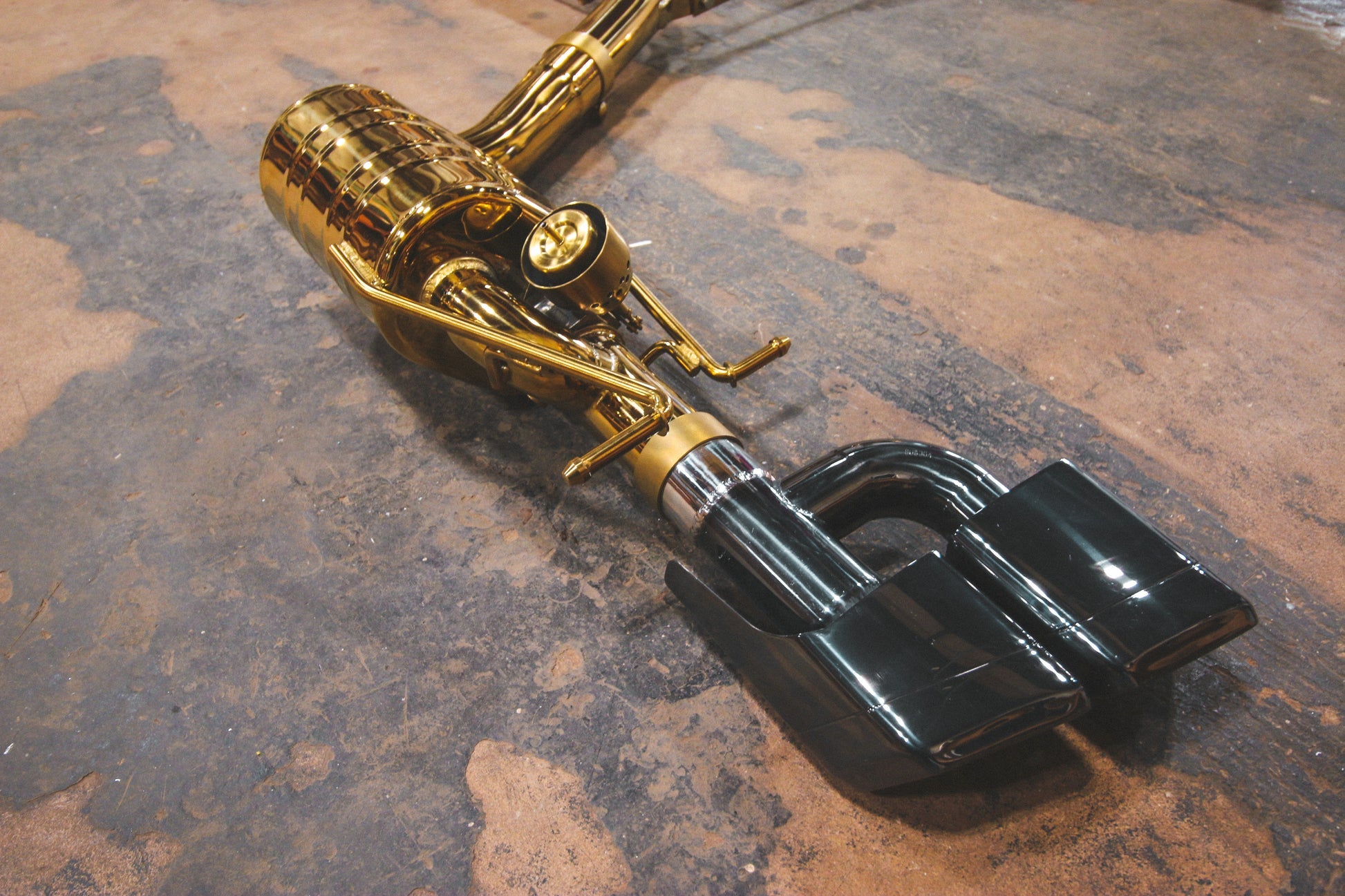 Valvetronic Designs - Mercedes E63 Amg W212 Valved Sport Exhaust System - Brushed - 2014-2016