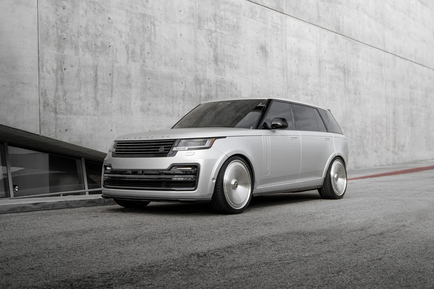Urban Automotive Range Rover Full Size L460 Carbon Fiber Widetrack Program
