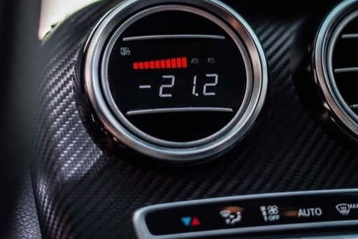 P3 Gauge Red / White - Mercedes C Class W205