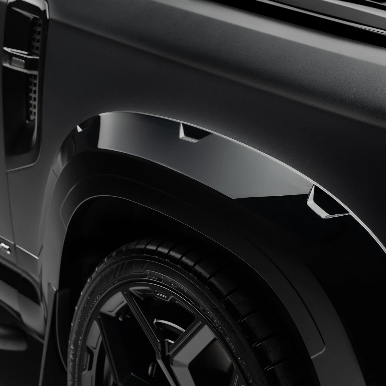 Urban Automotive Defender 110 Complete Widetrack Body Program